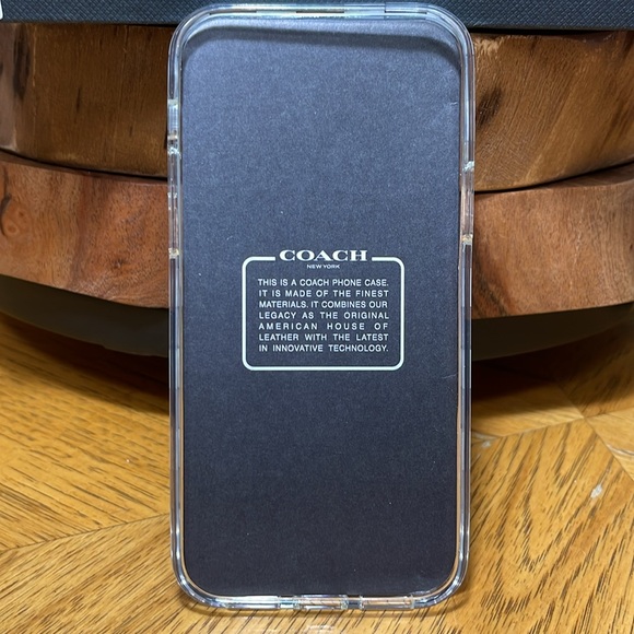 NWT COACH iPHONE CHECKER CELL PHONE CASE 12/12 PRO - Picture 11 of 15